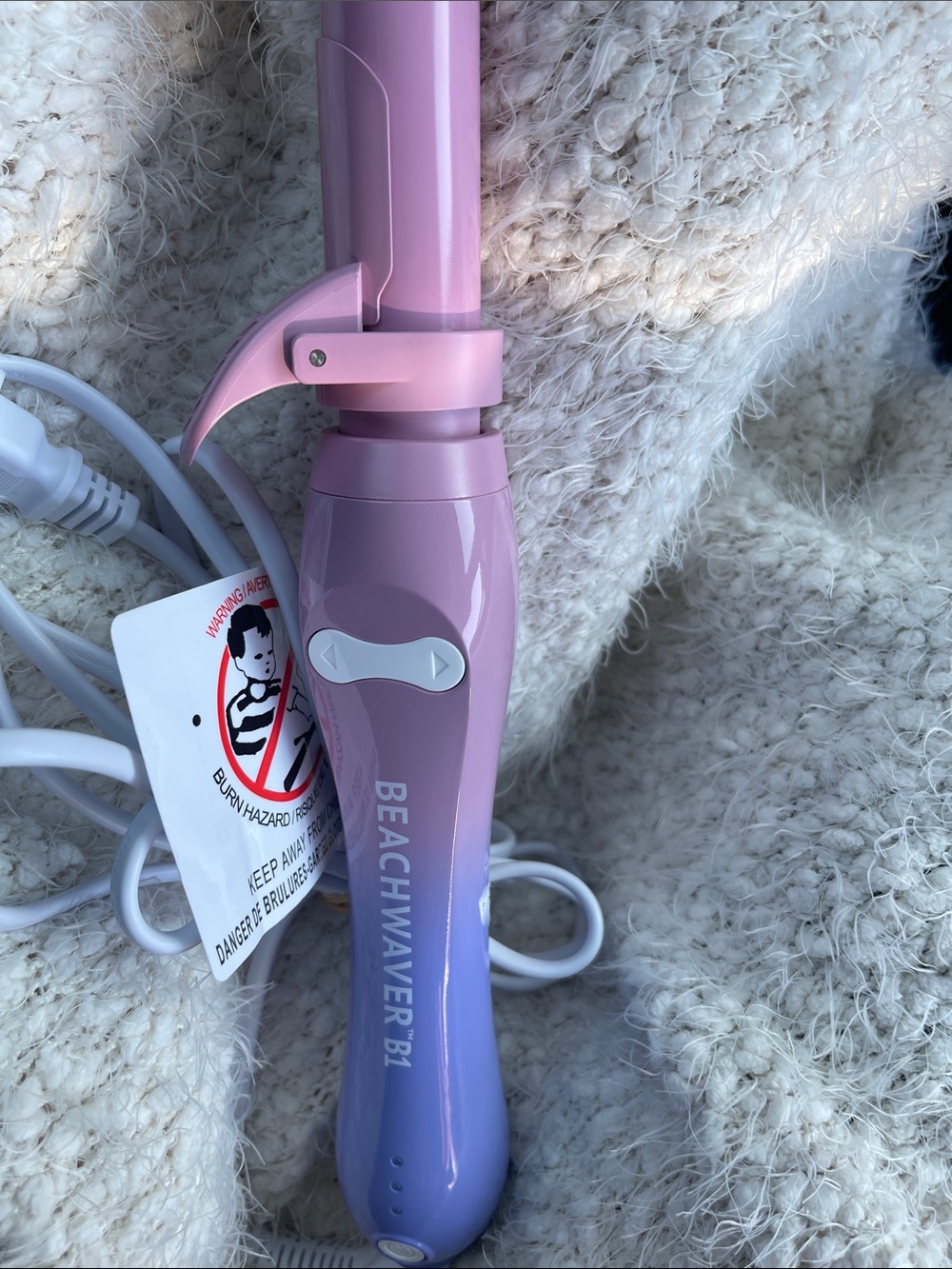 Beachwaver B1 Pink to Purple Curling Wand - 1". Newer condition.